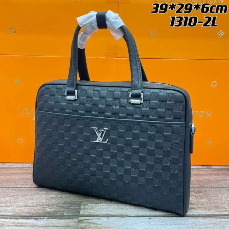 Picture of Louis Vuitton Mens Bags _SKUfw153934058fw